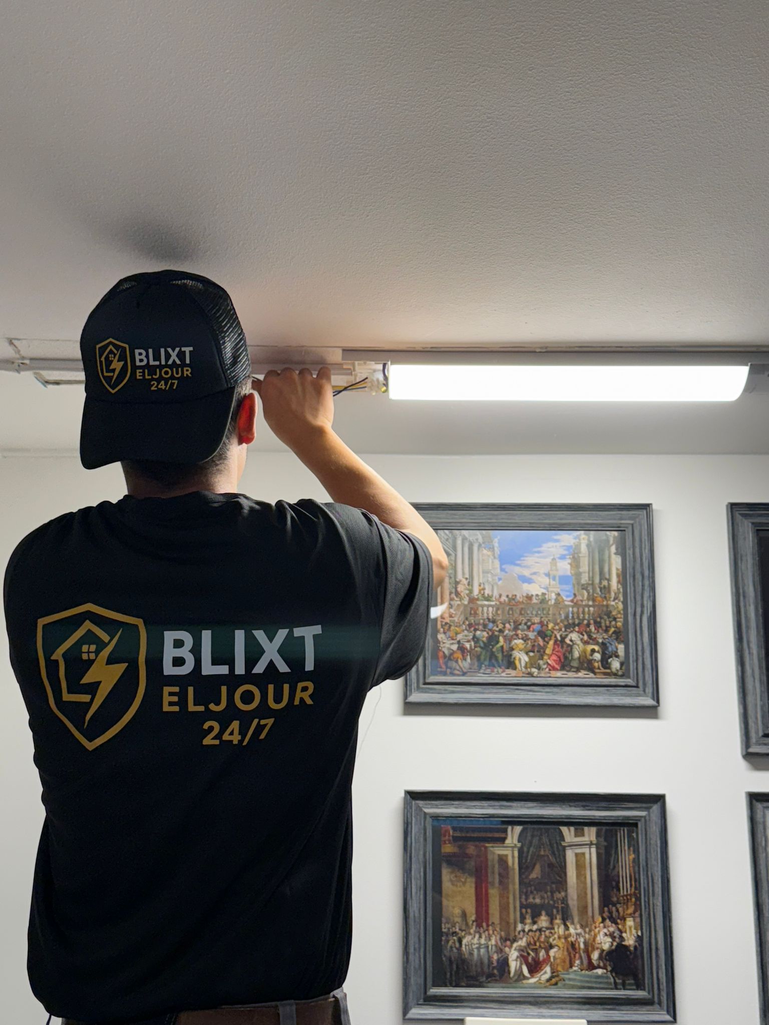 Laddboxinstallation - Blixt Eljour 247, Blixteljour247, Blixteljour, Blixt eljour, elektriker Stockholm